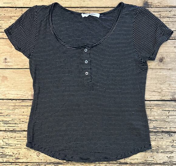 Project Social T Tops - Project Social T LA Women’s Black/White Cropped Striped Shirt Size XS NWOT